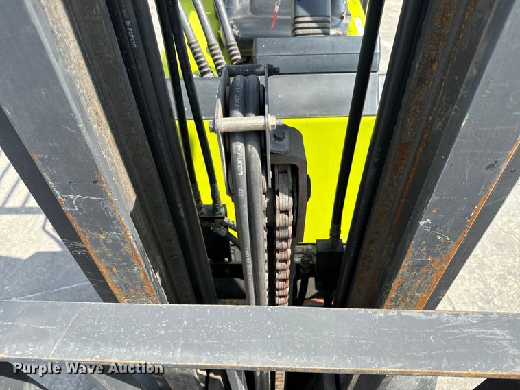 image for item NL9767 Clark CGC25 forklift