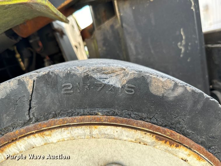 image for item NL9767 Clark CGC25 forklift