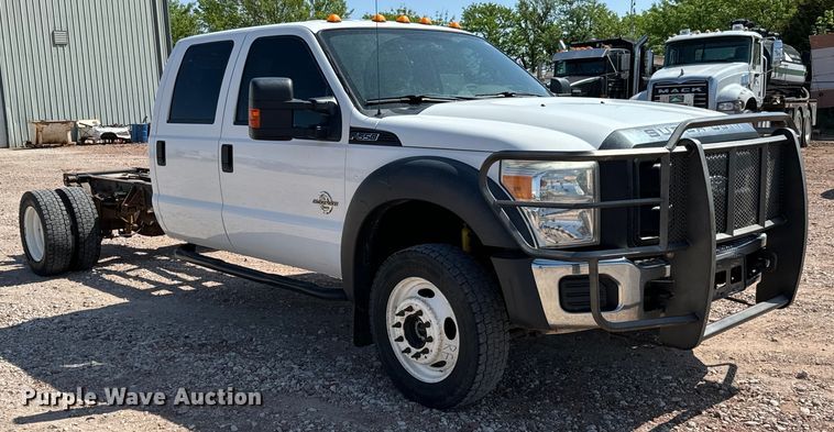 image for item NL9800 2013 Ford F550 Super Duty XL Crew Cab truck cab and chassis