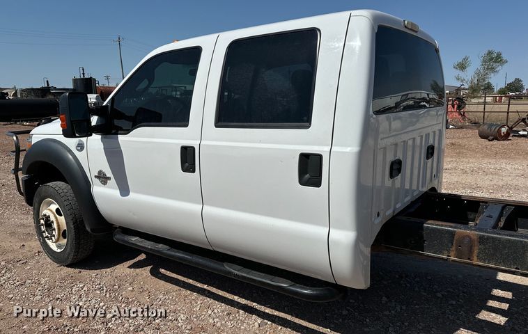 image for item NL9800 2013 Ford F550 Super Duty XL Crew Cab truck cab and chassis