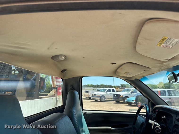 image for item NL9810 2001 Dodge Ram 1500 utility bed pickup truck