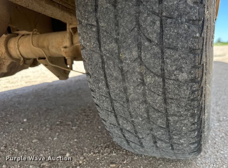 image for item NL9810 2001 Dodge Ram 1500 utility bed pickup truck