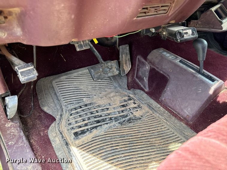 image for item NL9812 1995 Chevrolet  Silverado K1500 Ext. Cab pickup truck