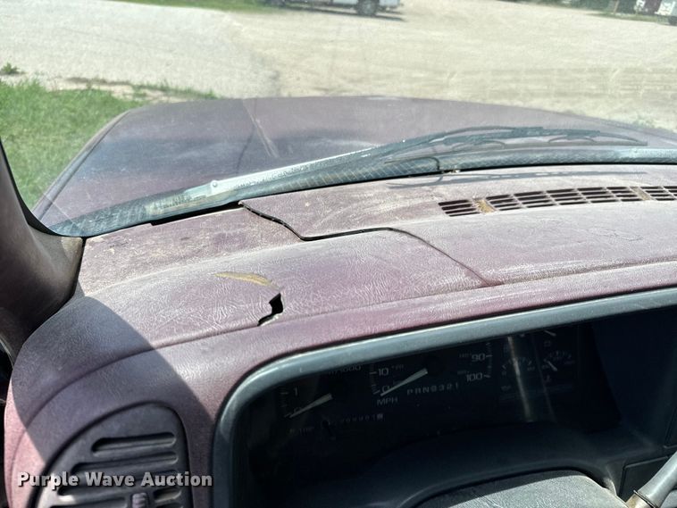 image for item NL9812 1995 Chevrolet  Silverado K1500 Ext. Cab pickup truck