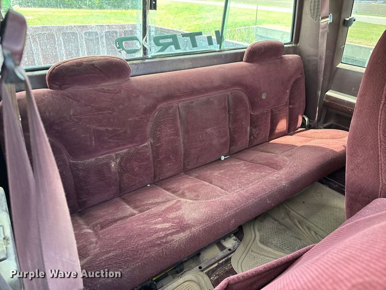 image for item NL9812 1995 Chevrolet  Silverado K1500 Ext. Cab pickup truck