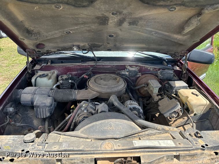 image for item NL9812 1995 Chevrolet  Silverado K1500 Ext. Cab pickup truck