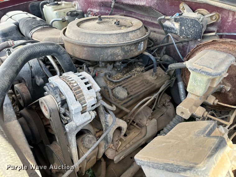 image for item NL9812 1995 Chevrolet  Silverado K1500 Ext. Cab pickup truck