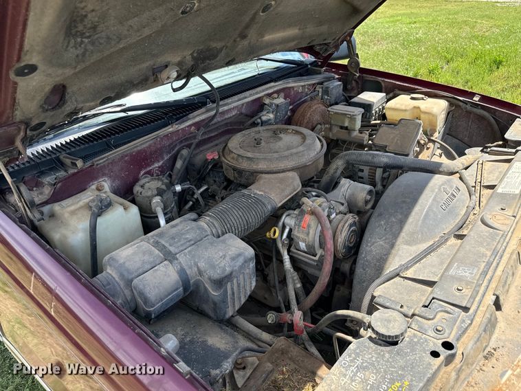 image for item NL9812 1995 Chevrolet  Silverado K1500 Ext. Cab pickup truck