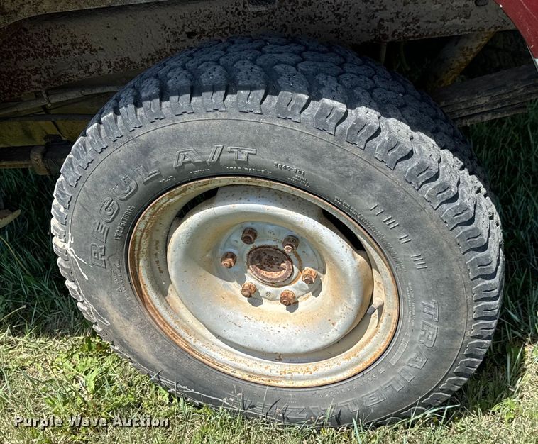 image for item NL9812 1995 Chevrolet  Silverado K1500 Ext. Cab pickup truck