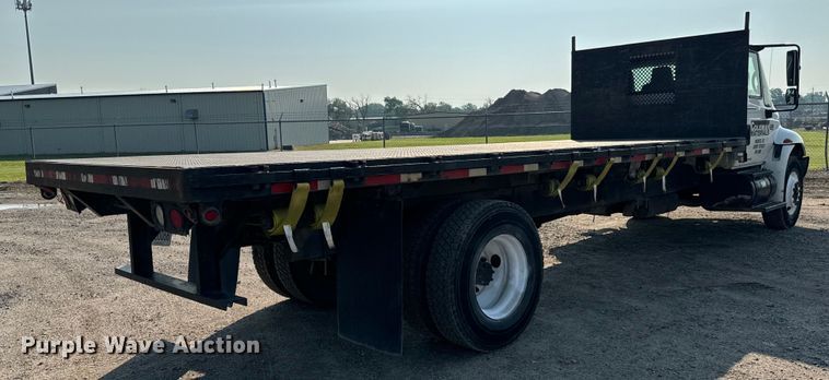 image for item NL9833 2007 International DuraStar 4300 SBA dump flatbed truck