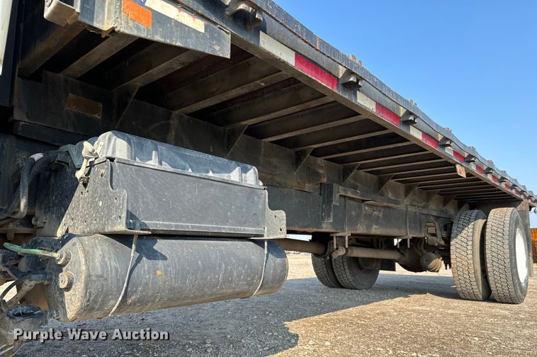 image for item NL9833 2007 International DuraStar 4300 SBA dump flatbed truck