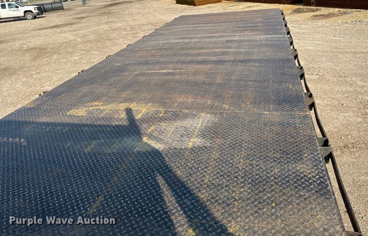 image for item NL9833 2007 International DuraStar 4300 SBA dump flatbed truck