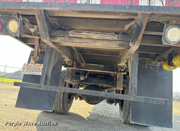 image for item NL9833 2007 International DuraStar 4300 SBA dump flatbed truck