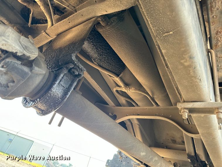 image for item NL9833 2007 International DuraStar 4300 SBA dump flatbed truck