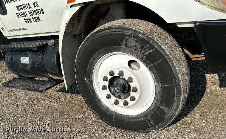 image for item NL9833 2007 International DuraStar 4300 SBA dump flatbed truck