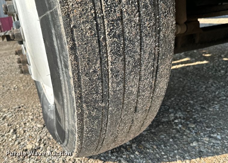 image for item NL9833 2007 International DuraStar 4300 SBA dump flatbed truck