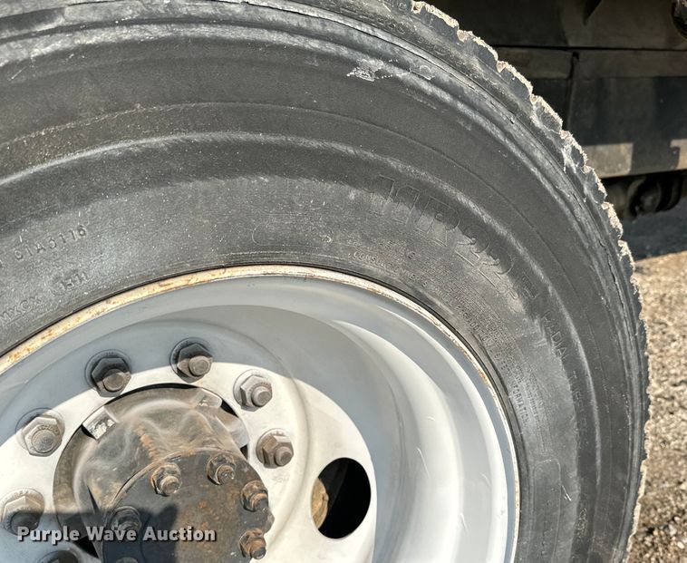 image for item NL9833 2007 International DuraStar 4300 SBA dump flatbed truck