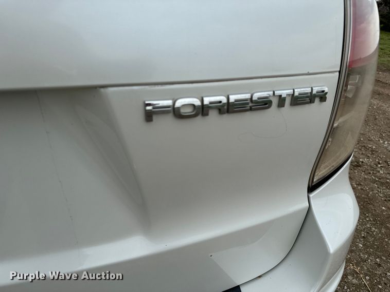 image for item NL9839 2011 Subaru Forester SUV