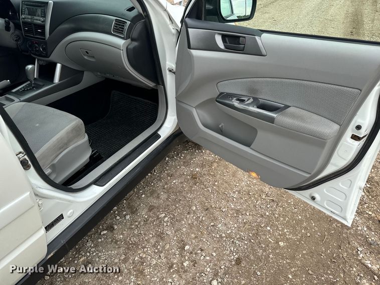 image for item NL9839 2011 Subaru Forester SUV