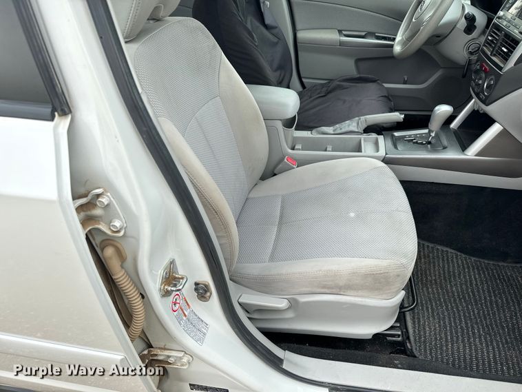 image for item NL9839 2011 Subaru Forester SUV