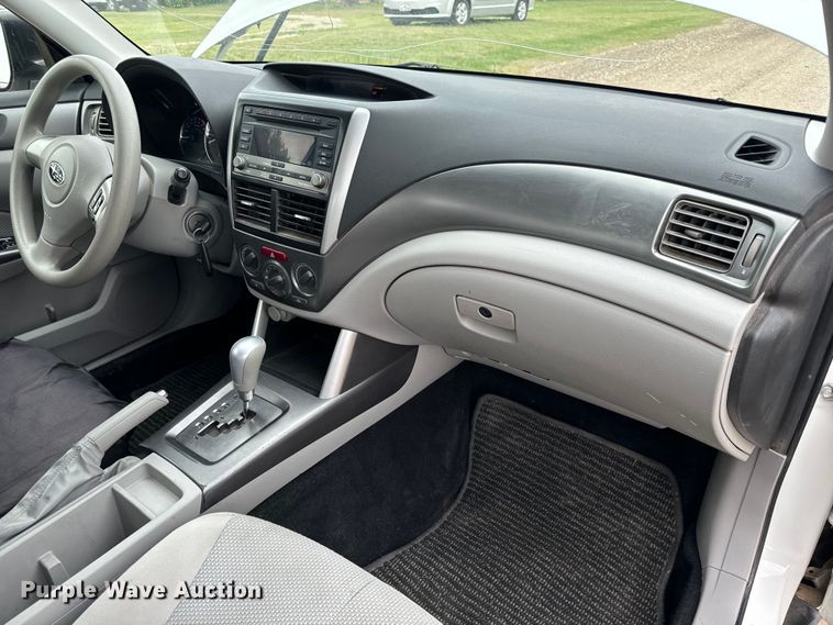 image for item NL9839 2011 Subaru Forester SUV