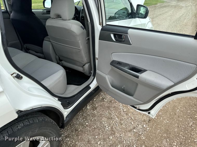 image for item NL9839 2011 Subaru Forester SUV