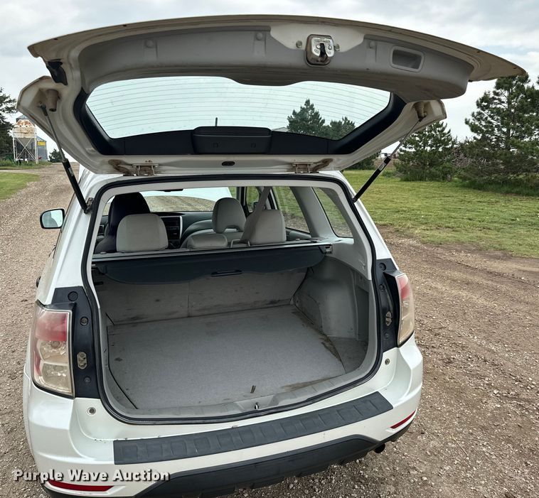 image for item NL9839 2011 Subaru Forester SUV