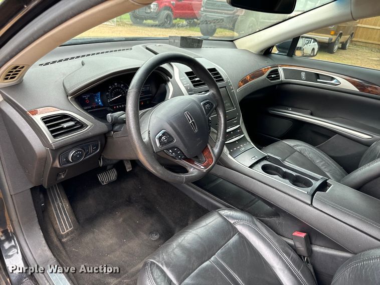 image for item NQ9550 2014 Lincoln MKZ Hybrid 