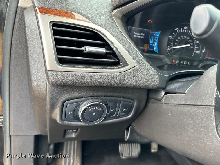 image for item NQ9550 2014 Lincoln MKZ Hybrid 