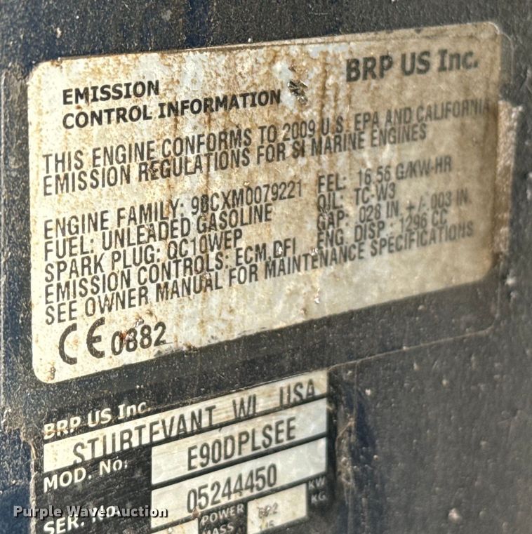 image for item NQ9553 2009 Manitou Osprey pontoon boat