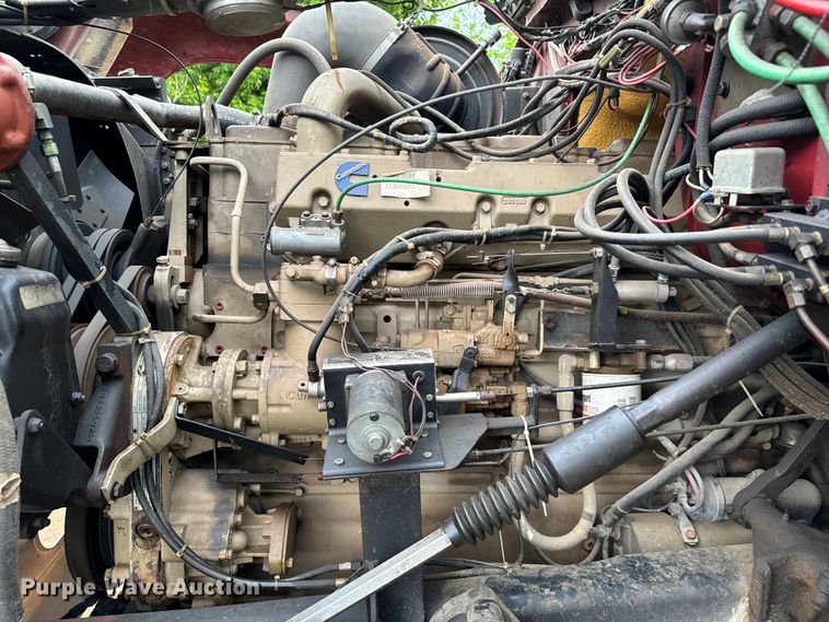 image for item NQ9555 1986 Ford L9000 pumper fire truck