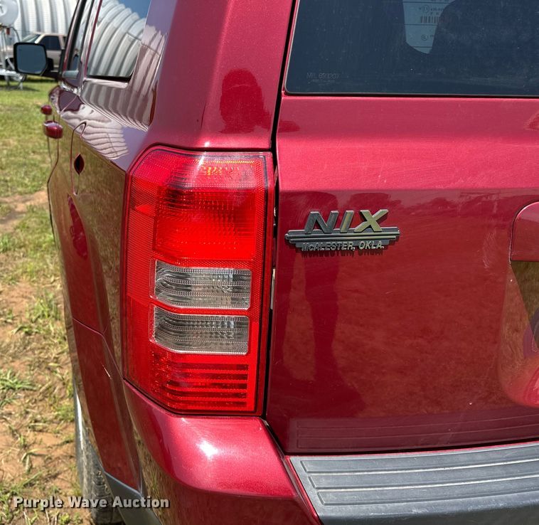 image for item NR9858 2012 Jeep Patriot SUV