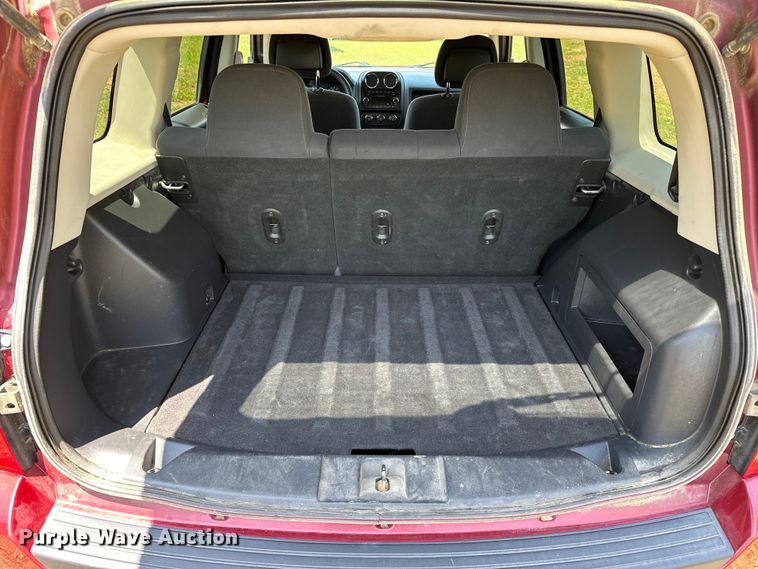 image for item NR9858 2012 Jeep Patriot SUV