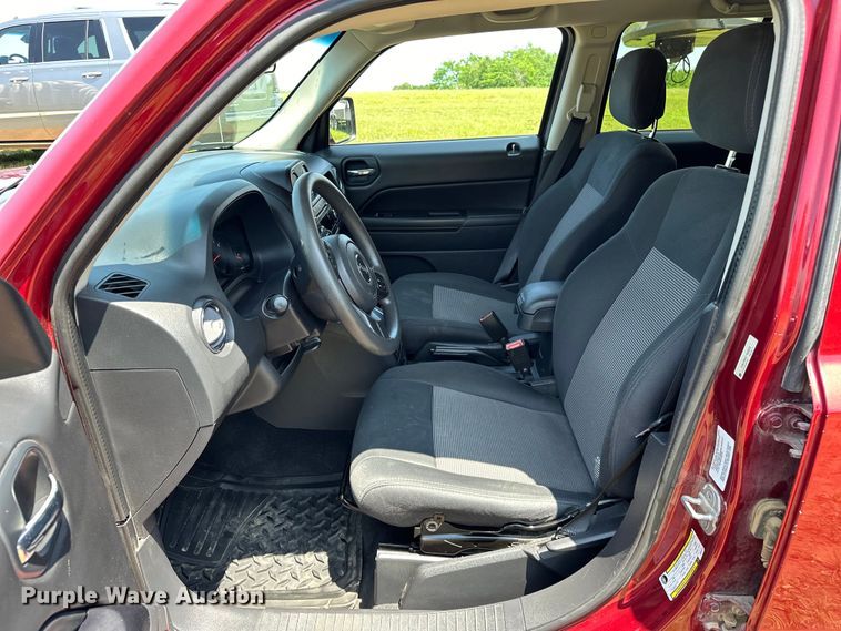 image for item NR9858 2012 Jeep Patriot SUV