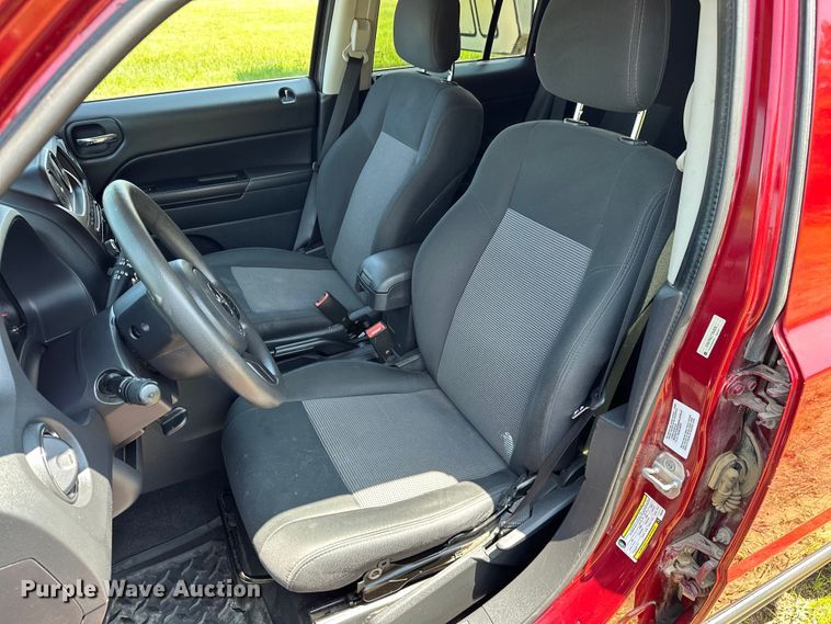 image for item NR9858 2012 Jeep Patriot SUV