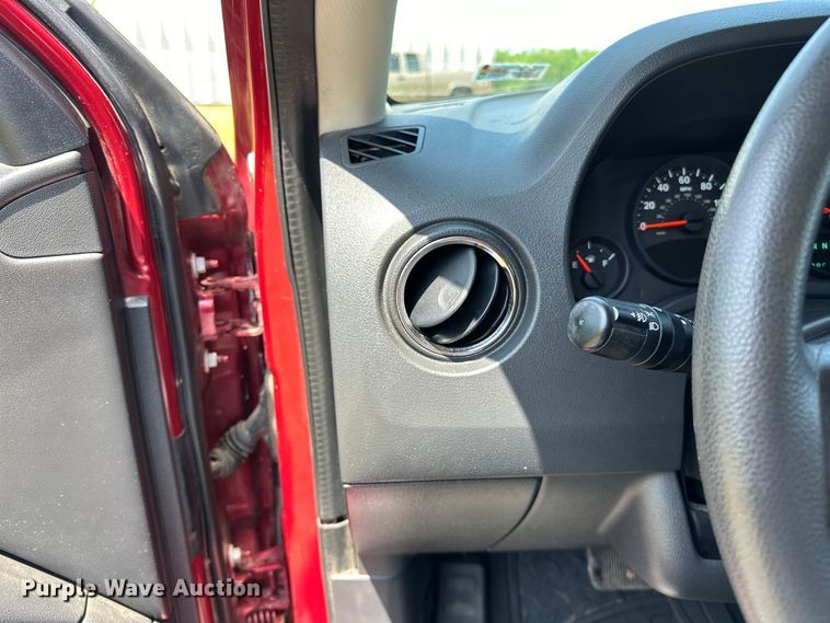 image for item NR9858 2012 Jeep Patriot SUV