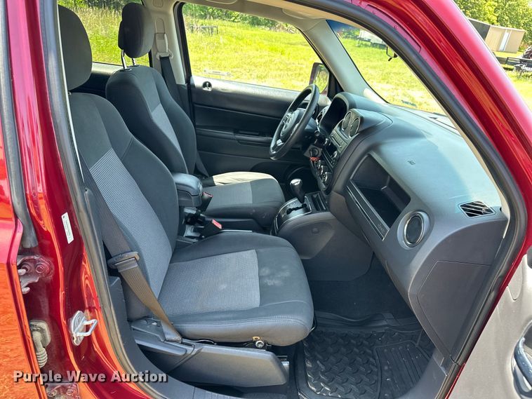 image for item NR9858 2012 Jeep Patriot SUV