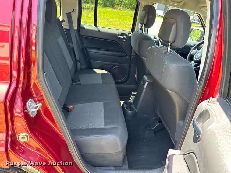 image for item NR9858 2012 Jeep Patriot SUV