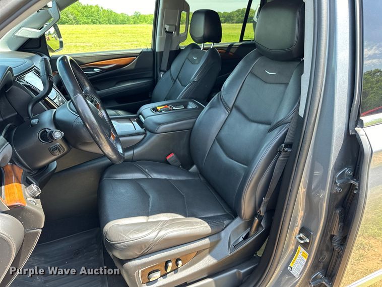 image for item NR9861 2018 Cadillac Escalade SUV