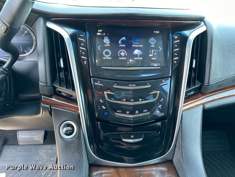 image for item NR9861 2018 Cadillac Escalade SUV