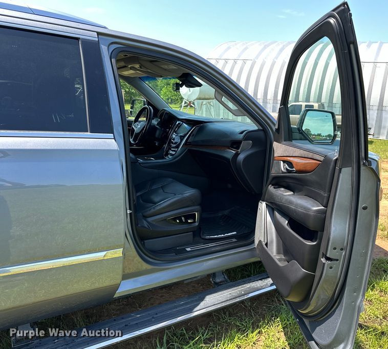 image for item NR9861 2018 Cadillac Escalade SUV