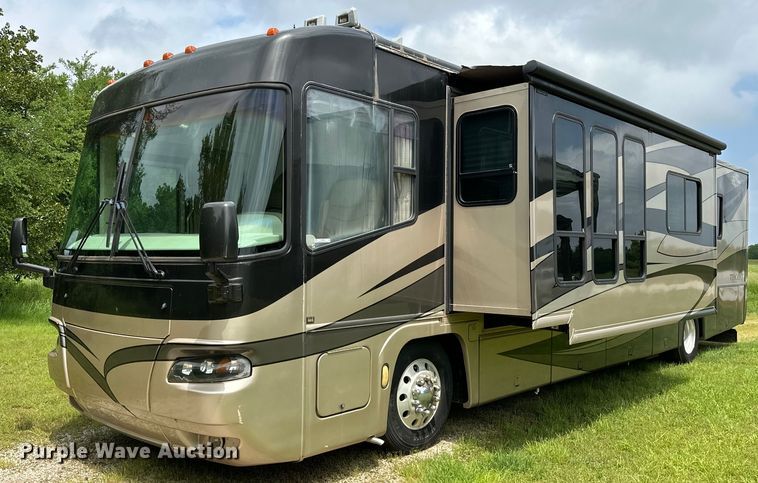 image for item NR9862 2005 Thor Industries  Tuscany RV