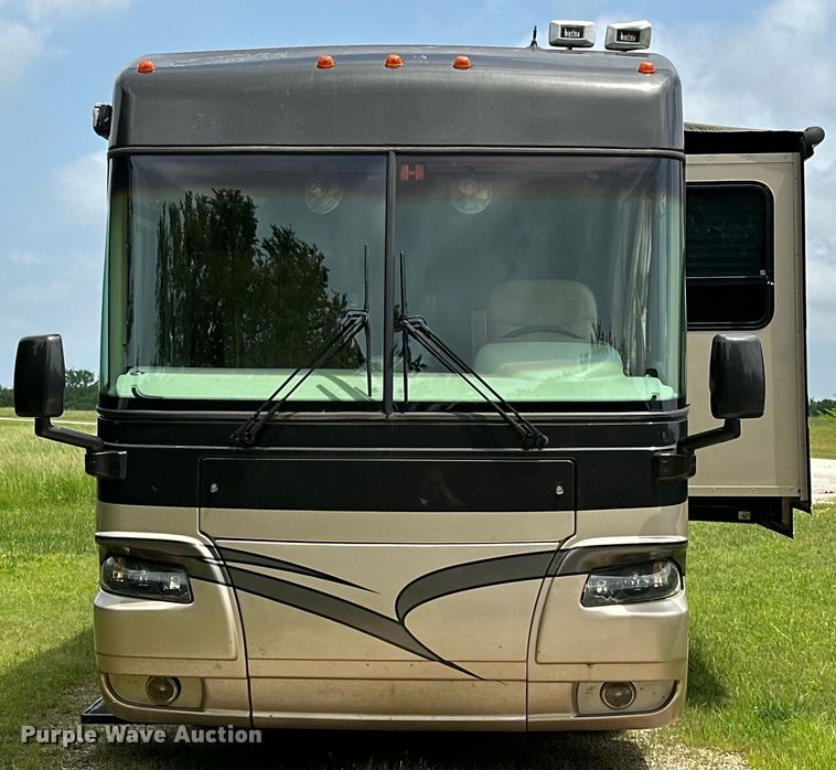 image for item NR9862 2005 Thor Industries  Tuscany RV