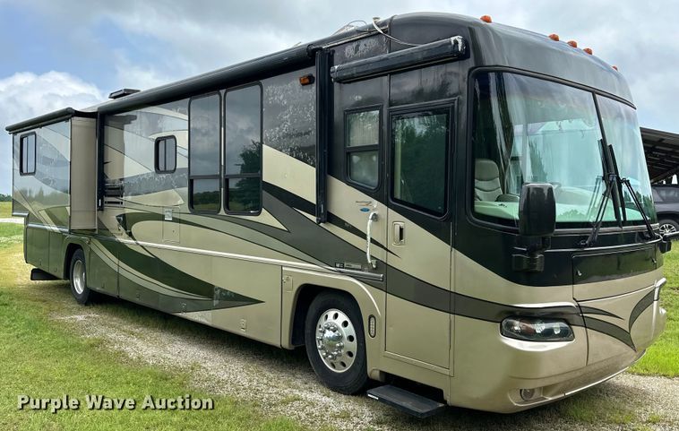 image for item NR9862 2005 Thor Industries  Tuscany RV