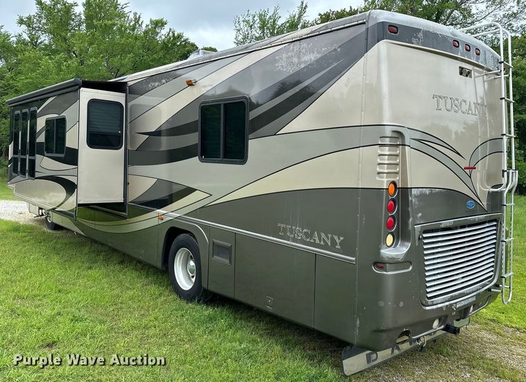 image for item NR9862 2005 Thor Industries  Tuscany RV