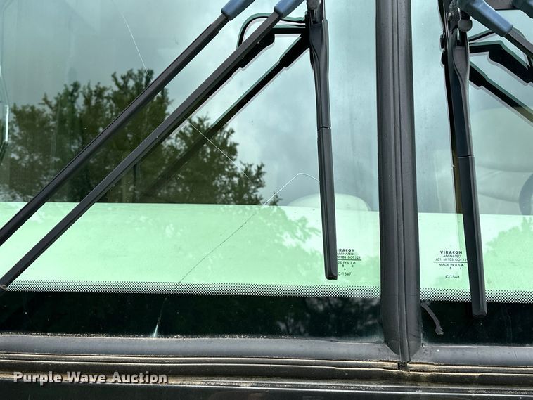 image for item NR9862 2005 Thor Industries  Tuscany RV