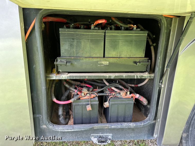 image for item NR9862 2005 Thor Industries  Tuscany RV