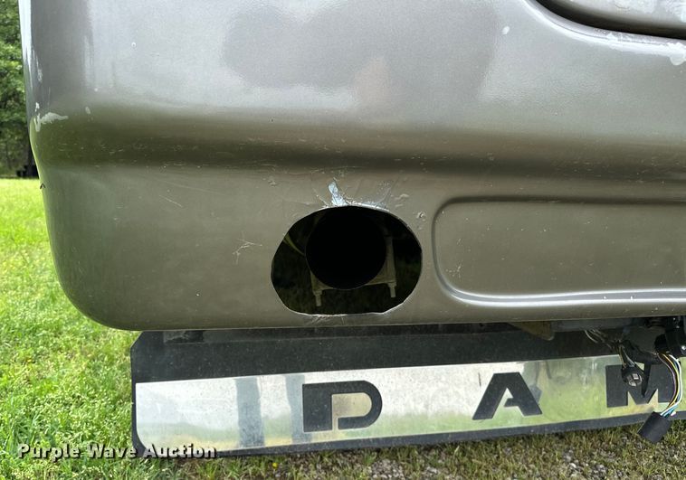 image for item NR9862 2005 Thor Industries  Tuscany RV