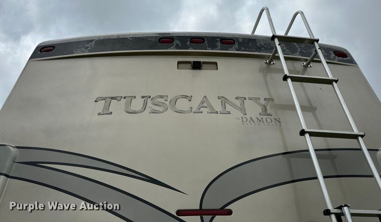 image for item NR9862 2005 Thor Industries  Tuscany RV