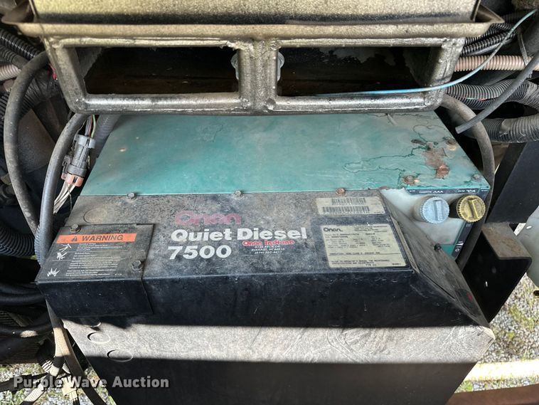 image for item NR9862 2005 Thor Industries  Tuscany RV